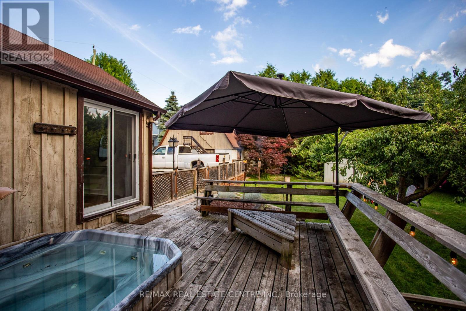 5 East John Street N, Innisfil, Ontario  L0L 1L0 - Photo 11 - N12961848