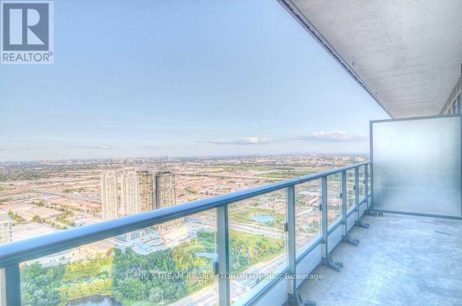 5805 - 950 Portage Parkway, Vaughan, Ontario  L0A 0B0 - Photo 3 - N12961936