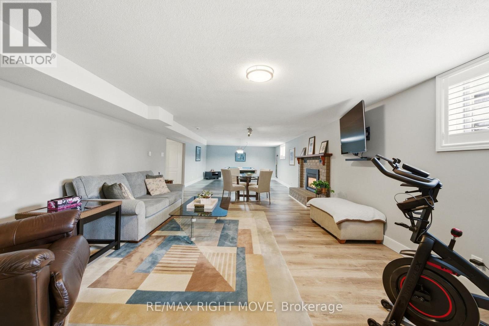 2 Lavender Court, Ramara, Ontario  L0K 1B0 - Photo 32 - S12961852