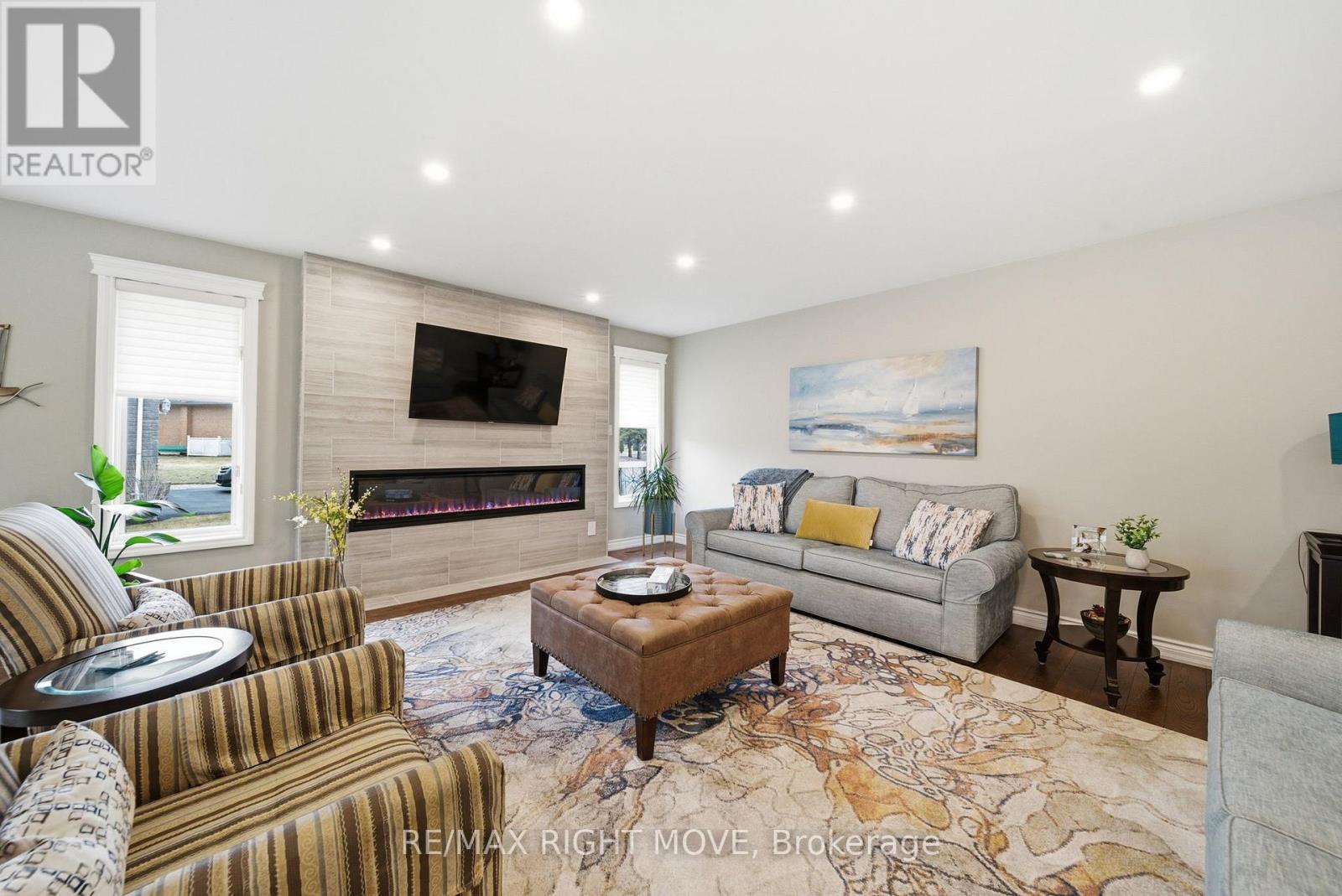 2 Lavender Court, Ramara, Ontario  L0K 1B0 - Photo 4 - S12961852