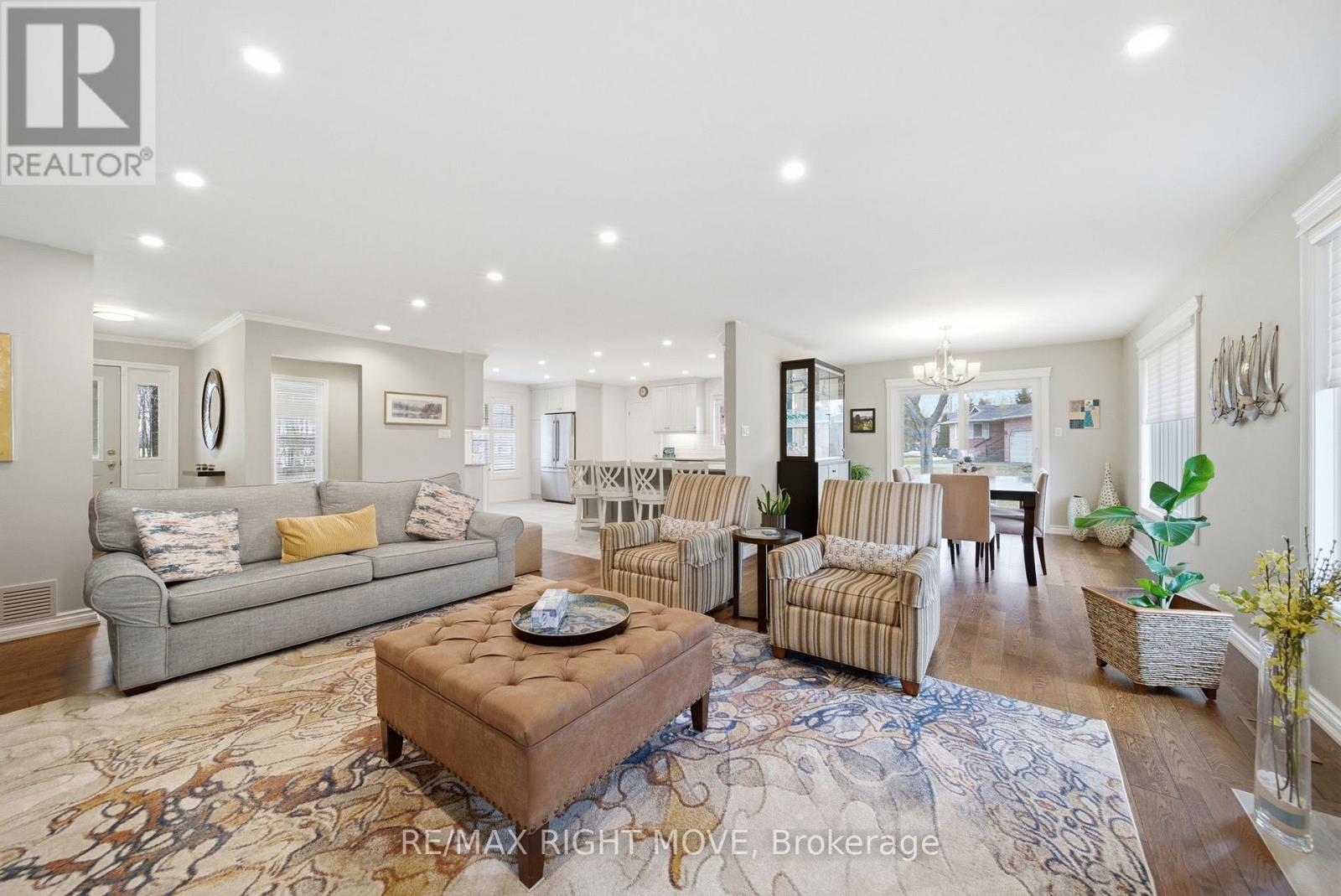 2 Lavender Court, Ramara, Ontario  L0K 1B0 - Photo 6 - S12961852