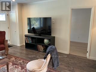 19 Windsor Drive, Whitchurch-Stouffville, Ontario  L2A 2Y6 - Photo 7 - N12902858