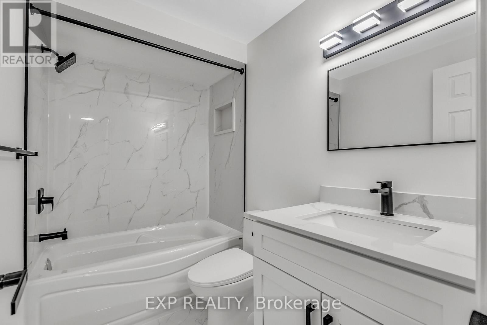 10 - 27 Tulip Street, Oakville, Ontario  L6L 3V3 - Photo 22 - W12961856