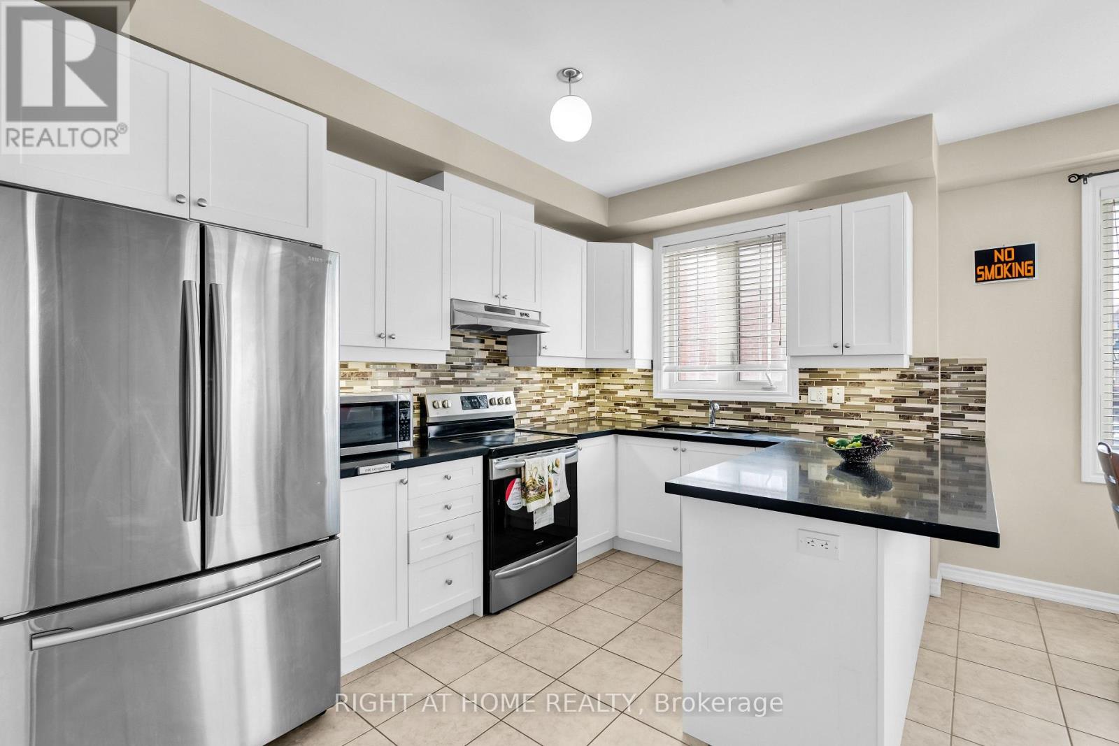 2 Shiff Crescent, Brampton, Ontario  L6Z 0B4 - Photo 13 - W12961862