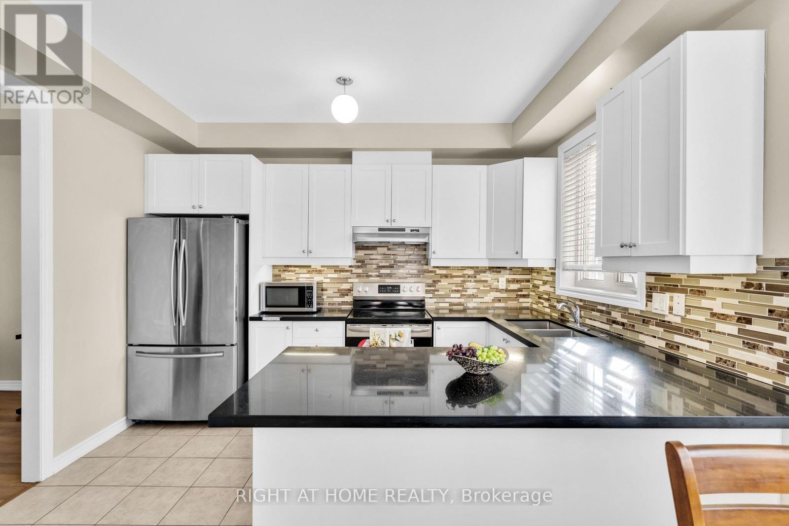 2 Shiff Crescent, Brampton, Ontario  L6Z 0B4 - Photo 14 - W12961862