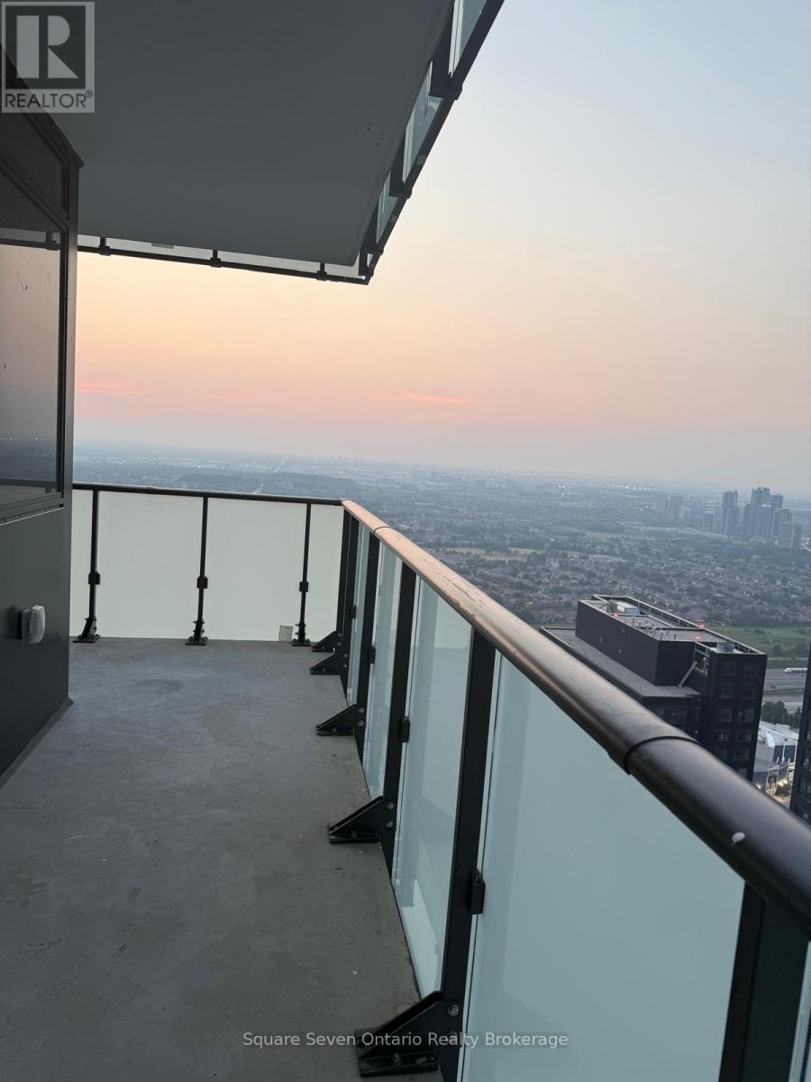 4911 - 430 Square One Drive, Mississauga, Ontario  L5B 0L6 - Photo 5 - W12961876