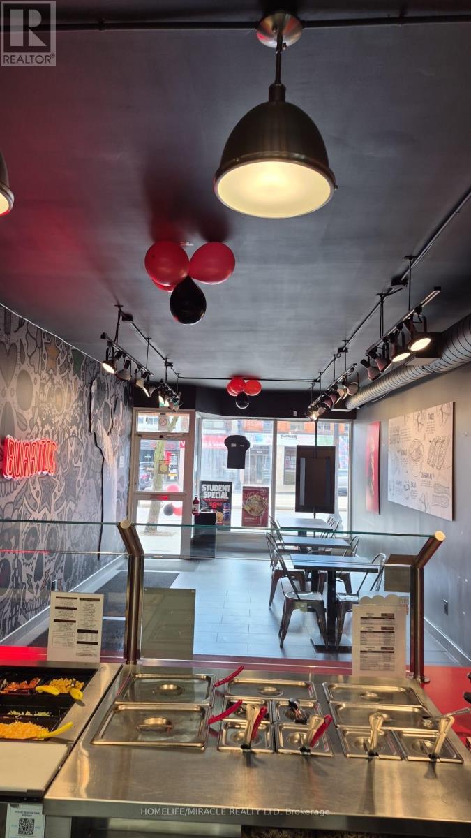 1222 St Clair Avenue W, Toronto, Ontario  M6E 1B4 - Photo 12 - W12961882