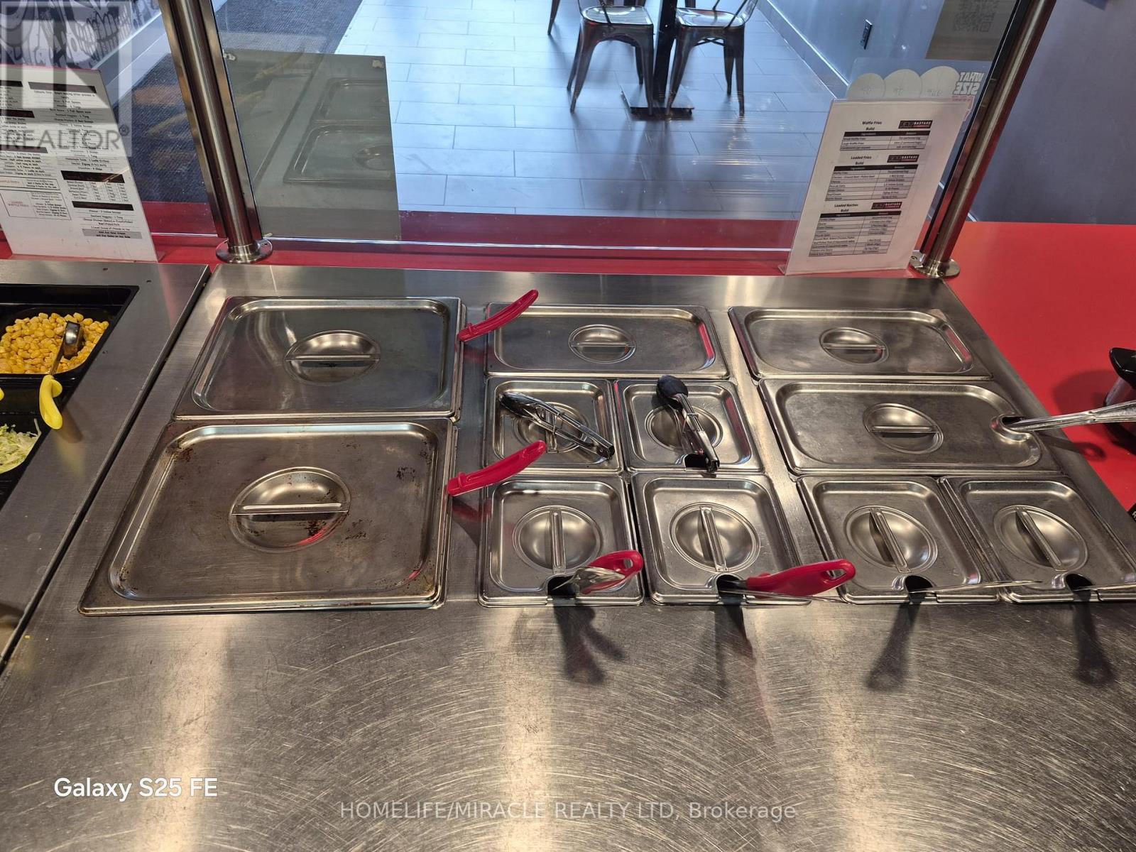 1222 St Clair Avenue W, Toronto, Ontario  M6E 1B4 - Photo 9 - W12961882