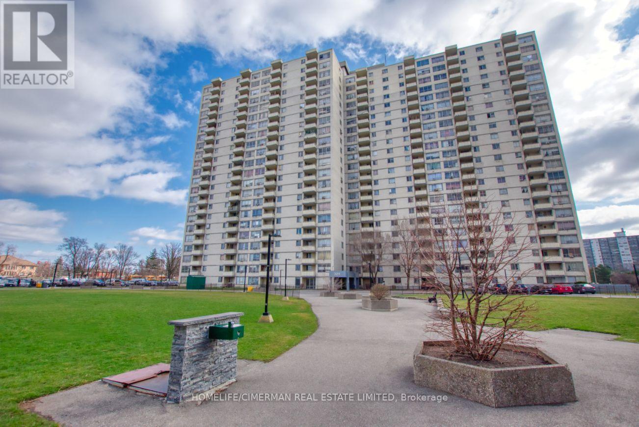 1511 - 320 Dixon Road, Toronto, Ontario  M9R 1S8 - Photo 2 - W12961894