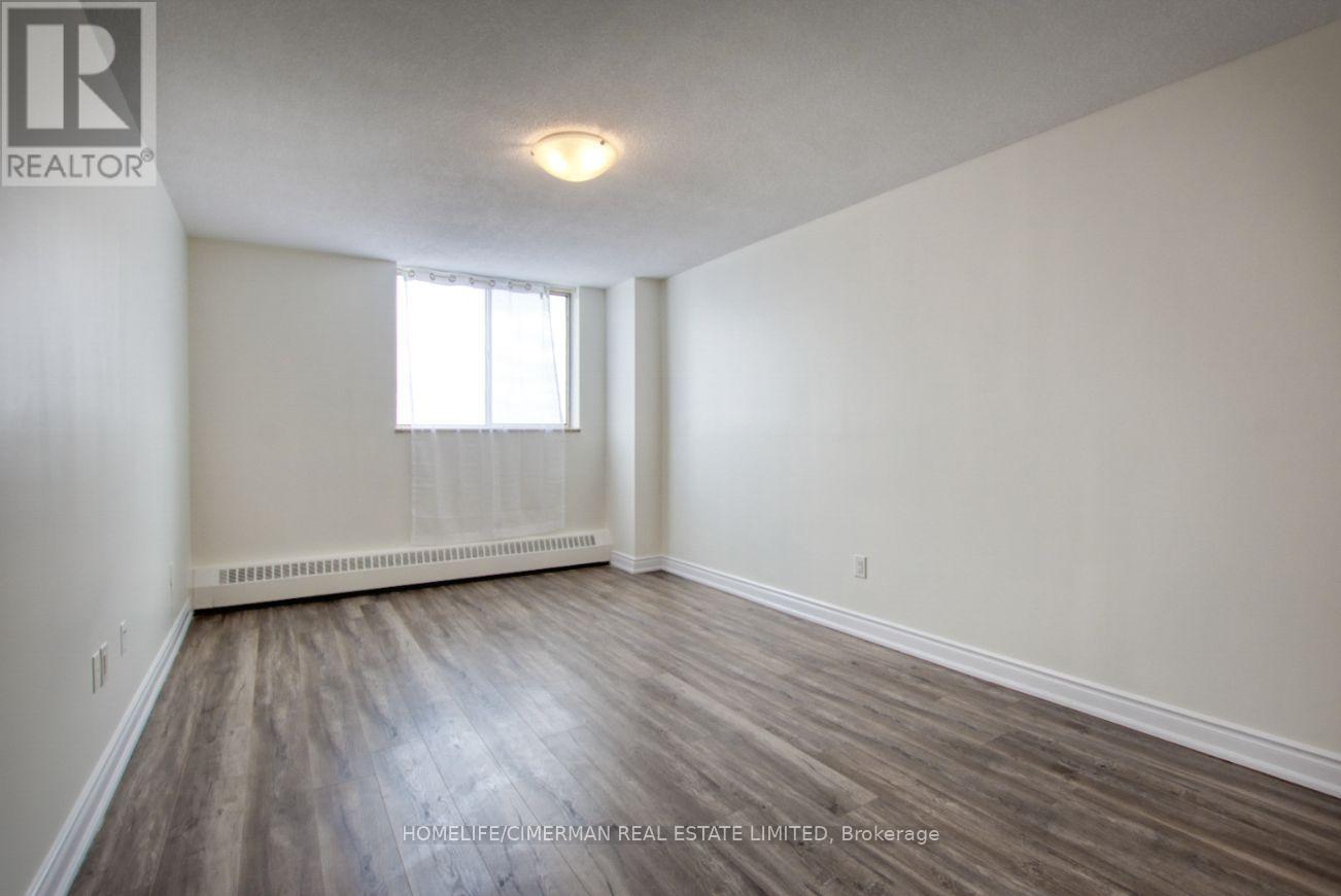 1511 - 320 Dixon Road, Toronto, Ontario  M9R 1S8 - Photo 8 - W12961894