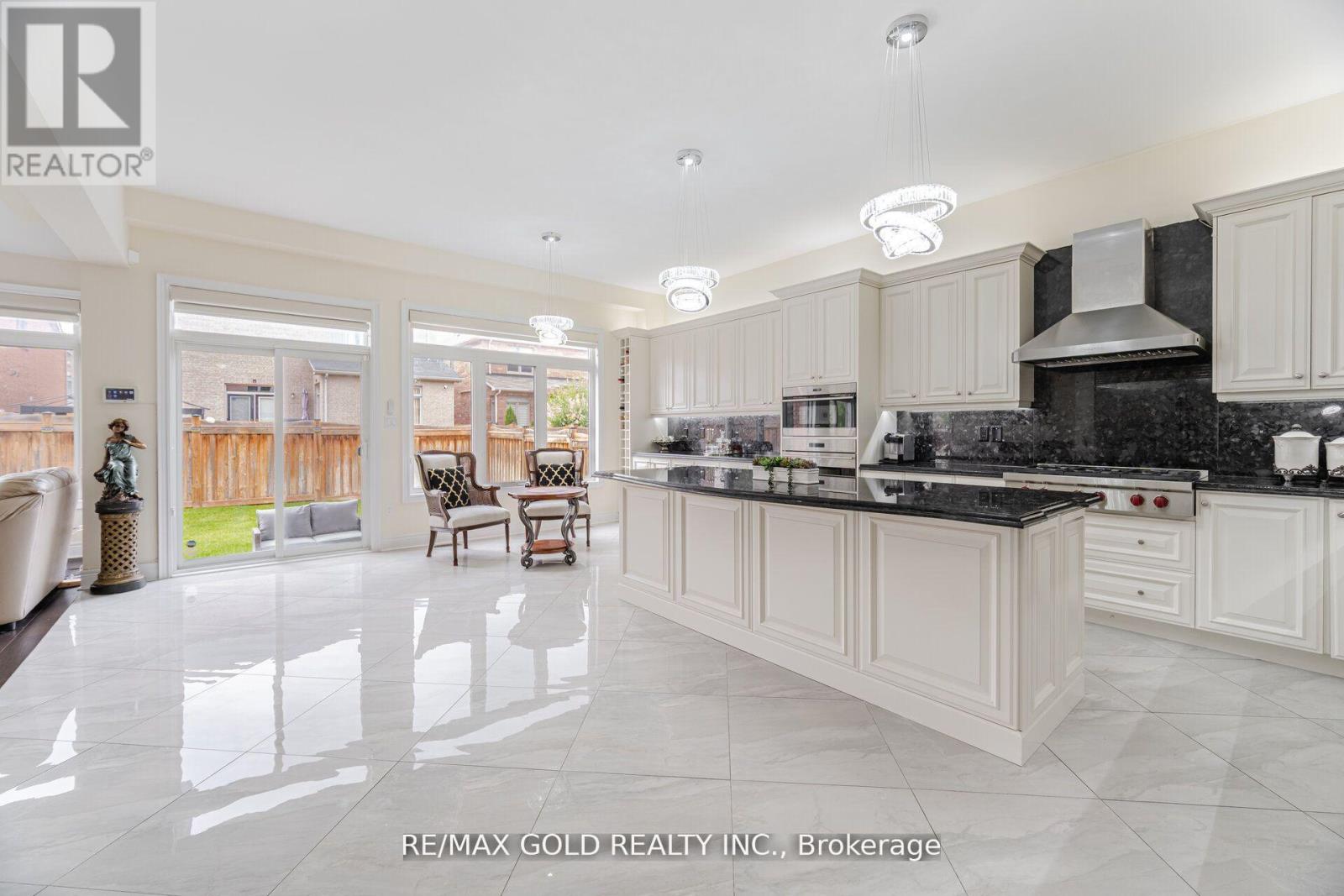 106 Rising Hill Ridge, Brampton, Ontario  L6Y 6B2 - Photo 14 - W12961898