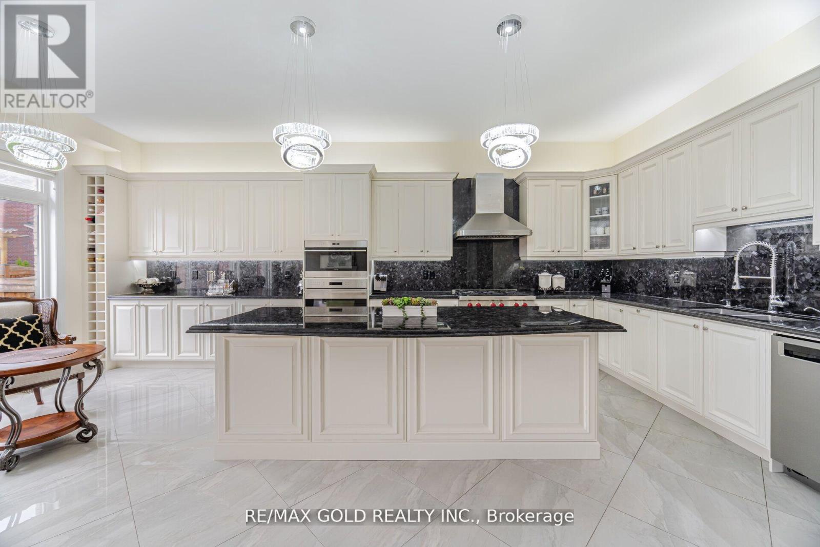 106 Rising Hill Ridge, Brampton, Ontario  L6Y 6B2 - Photo 15 - W12961898