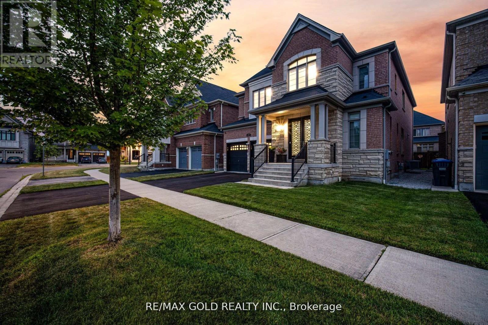 106 Rising Hill Ridge, Brampton, Ontario  L6Y 6B2 - Photo 4 - W12961898