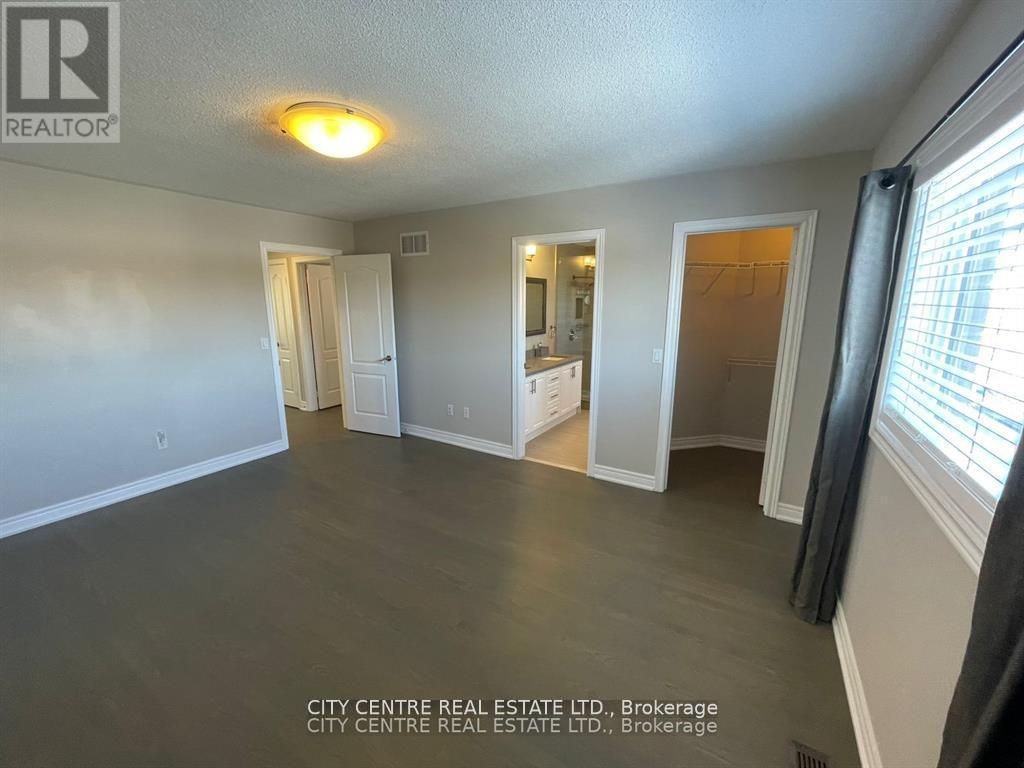 4777 Glasshill Grove, Mississauga, Ontario  L5M 7R6 - Photo 12 - W12961910