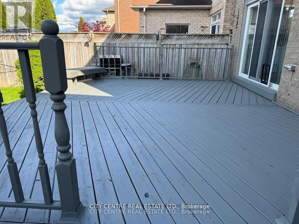 4777 Glasshill Grove, Mississauga, Ontario  L5M 7R6 - Photo 26 - W12961910