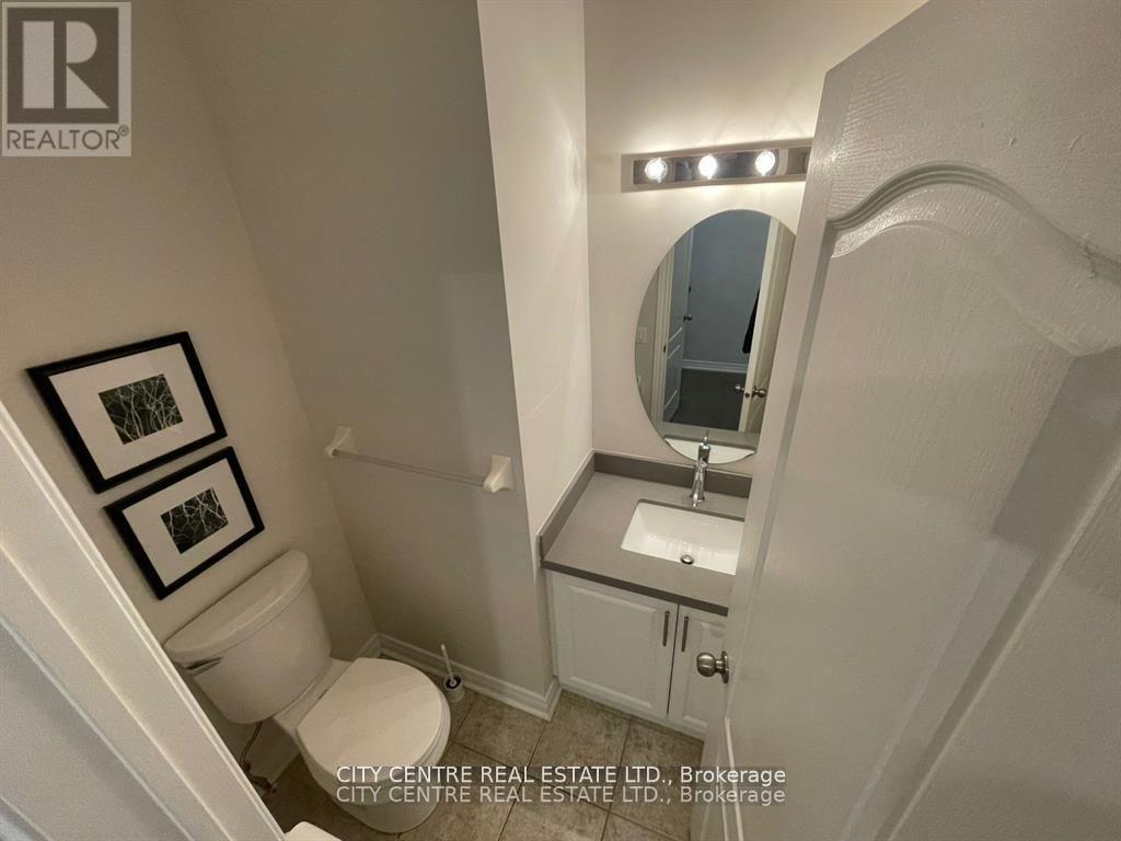 4777 Glasshill Grove, Mississauga, Ontario  L5M 7R6 - Photo 28 - W12961910