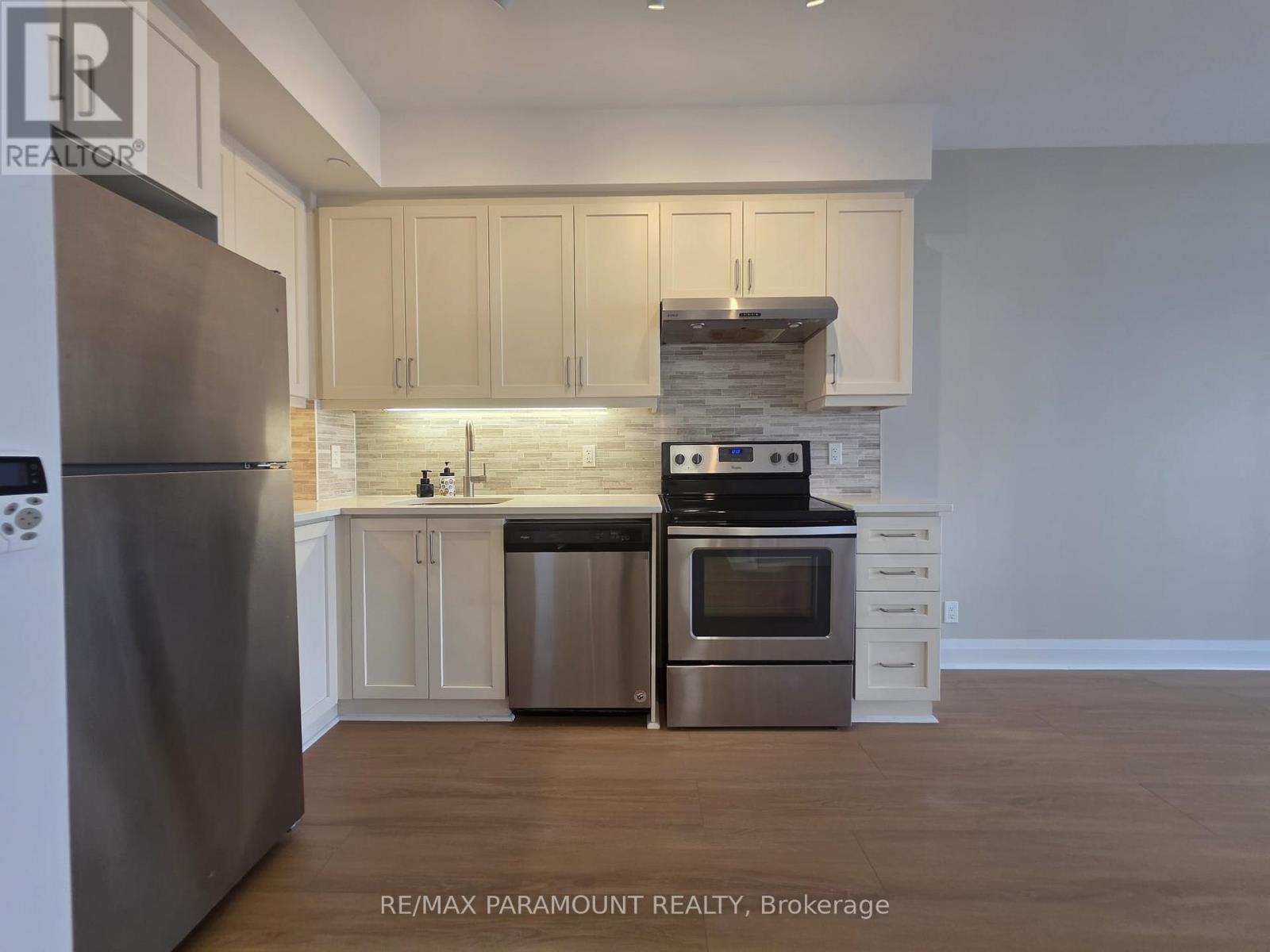 1508 - 15 Zorra Street, Toronto, Ontario  M8Z 0C1 - Photo 6 - W12961928