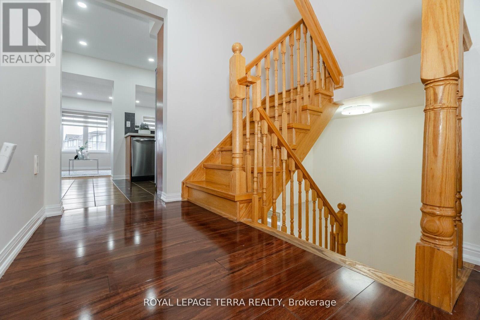 78 Donomore Drive, Brampton, Ontario  L7A 0S6 - Photo 18 - W12961944