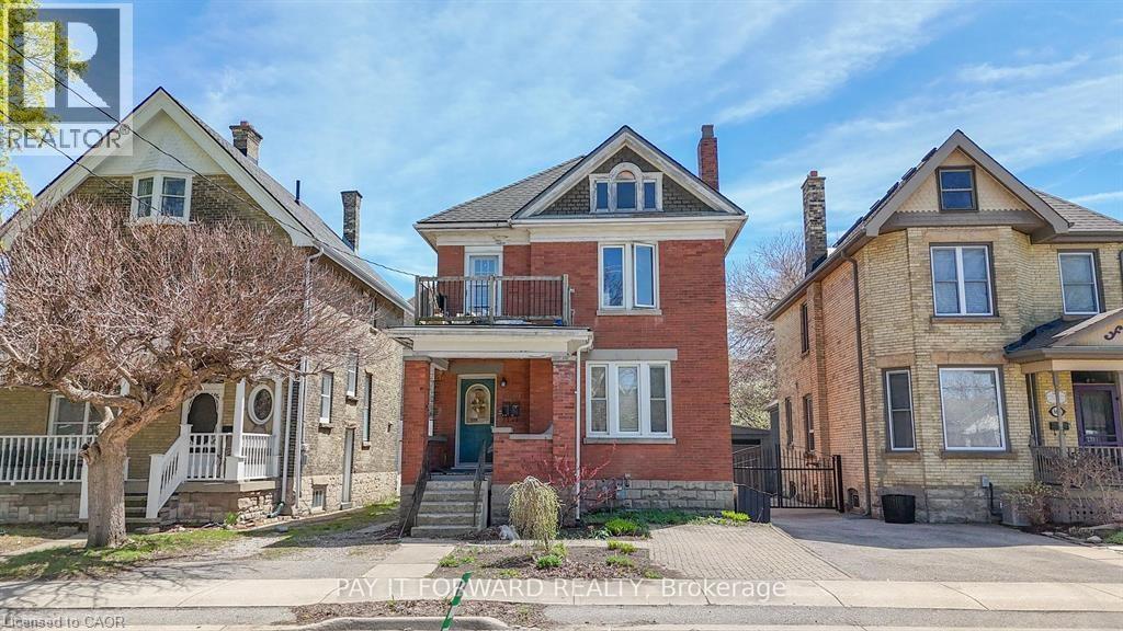 867 QUEENS Avenue, London, Ontario