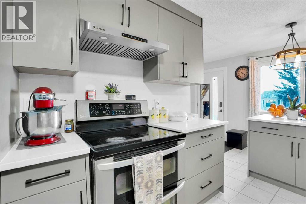 88 Abingdon Crescent NE, Calgary, Alberta  T2A 6S3 - Photo 12 - A2280257