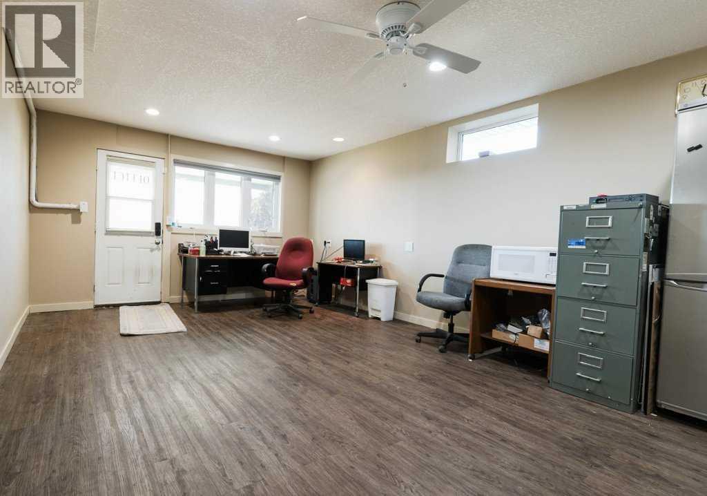 38319 Range Road 270, Rural Red Deer County, Alberta  T4E 0Z9 - Photo 28 - A2298787