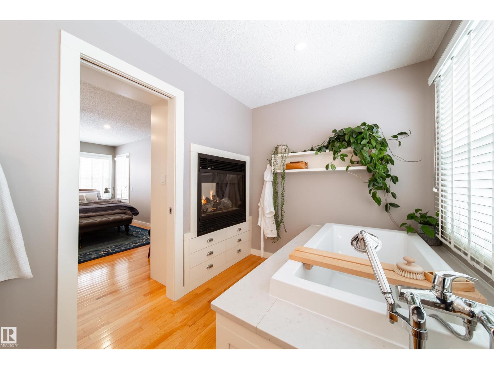 8332 120 St Nw, Edmonton, Alberta  T6G 1X2 - Photo 42 - E4477526