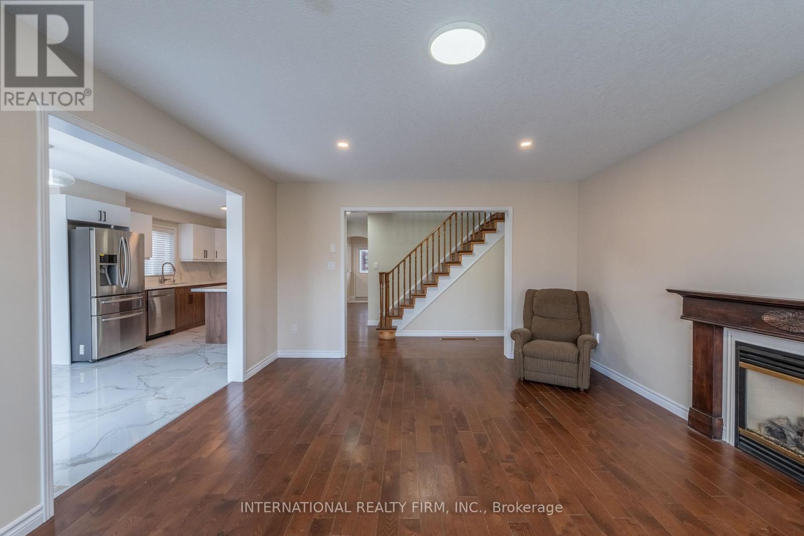 102 Hunter Way, Brantford, Ontario  N3T 0A8 - Photo 10 - X12961900