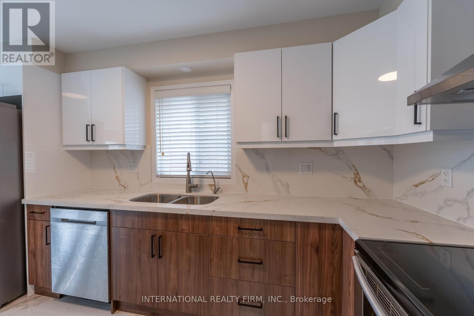 102 Hunter Way, Brantford, Ontario  N3T 0A8 - Photo 17 - X12961900