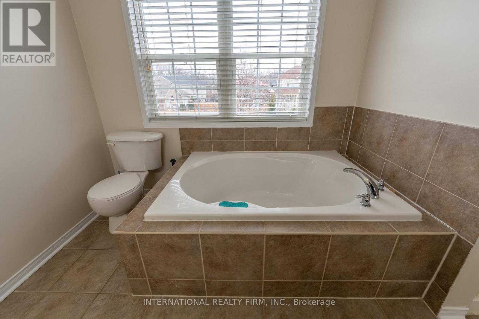 102 Hunter Way, Brantford, Ontario  N3T 0A8 - Photo 31 - X12961900