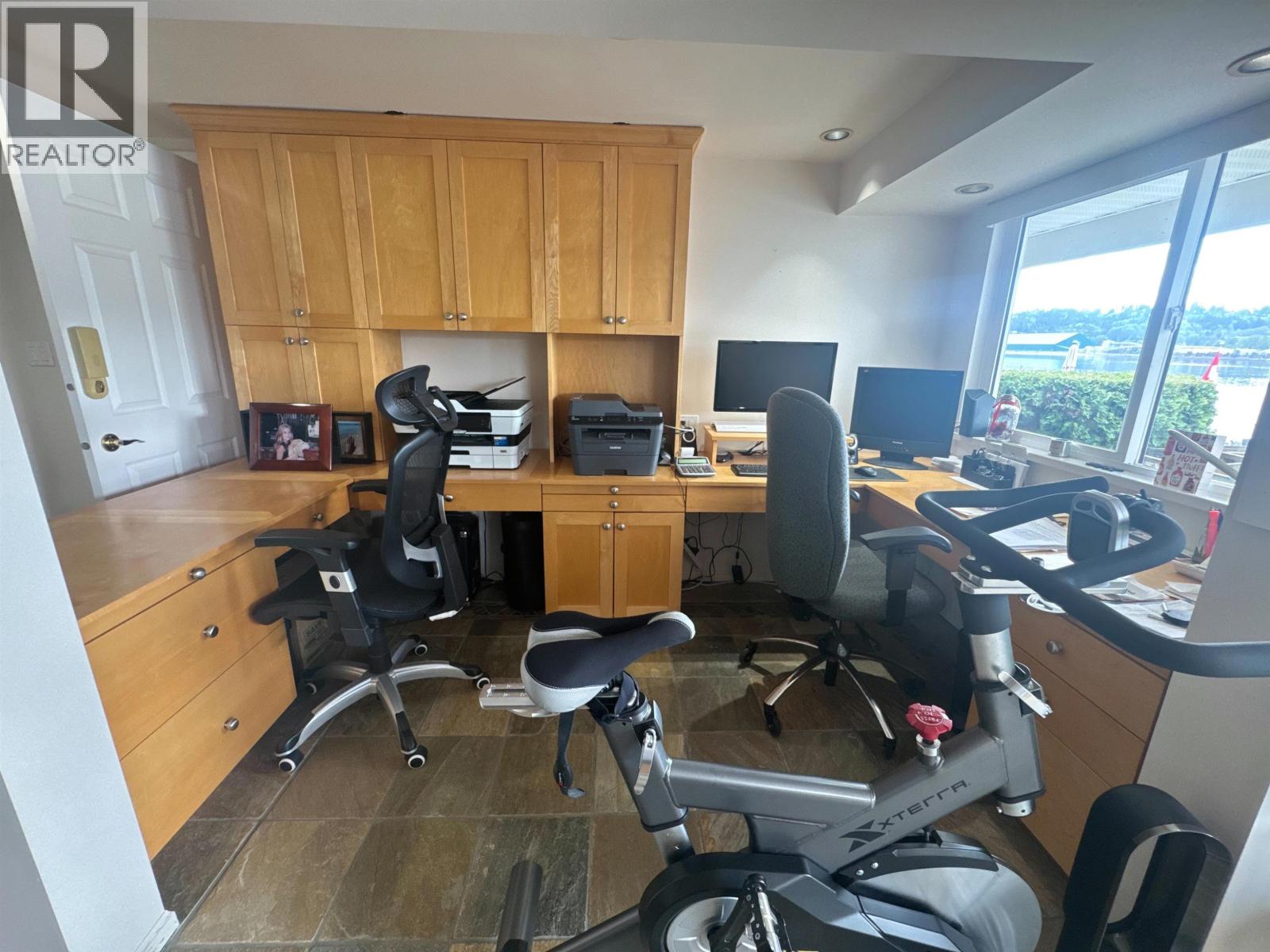 1132 Alderside Road, Port Moody, British Columbia  V3H 3A6 - Photo 11 - R3107075