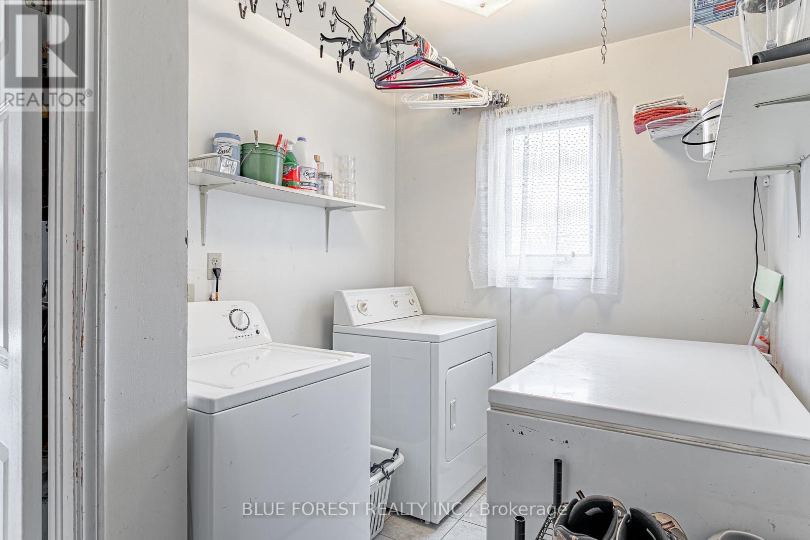 188 Scarlett Circle, Thames Centre, Ontario  N0L 1G3 - Photo 16 - X12961972