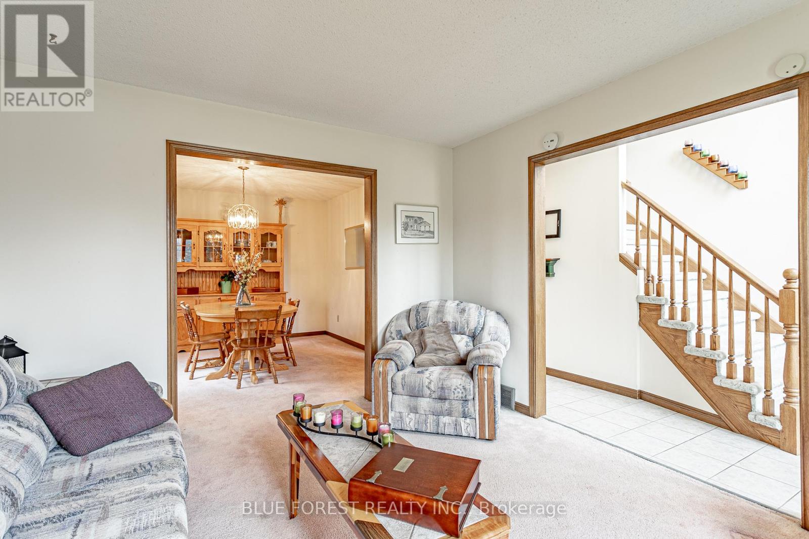 188 Scarlett Circle, Thames Centre, Ontario  N0L 1G3 - Photo 3 - X12961972