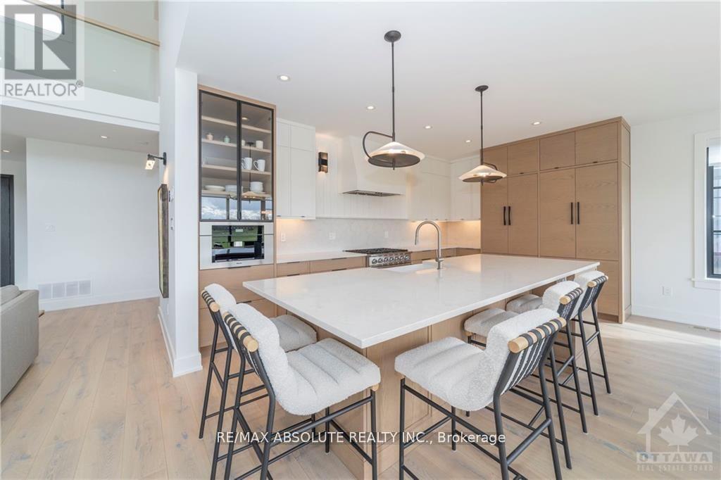 17 Trailway Circle, Ottawa, Ontario  K2S 1B9 - Photo 10 - X12961974