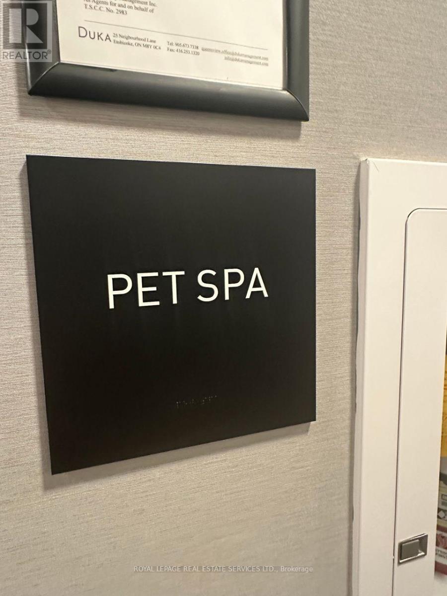 305 - 25 Neighbourhood Lane, Toronto, Ontario  M8Y 0C4 - Photo 15 - W12960614