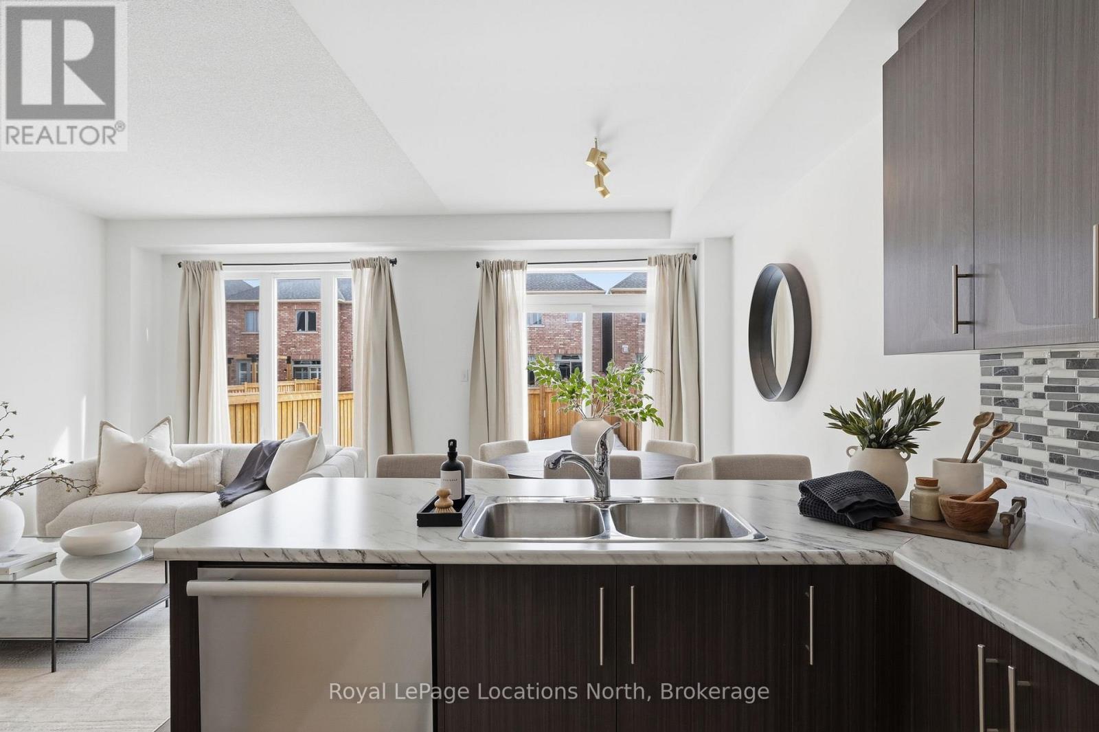 7 Albany Street, Collingwood, Ontario L9Y 3V3 - Photo 9 - S12961956