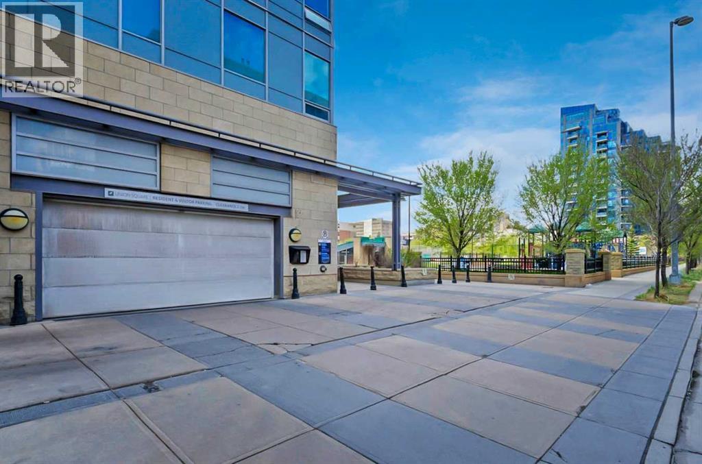 903, 215 13 Avenue SW, Calgary, Alberta  T2R 0V6 - Photo 4 - A2297157