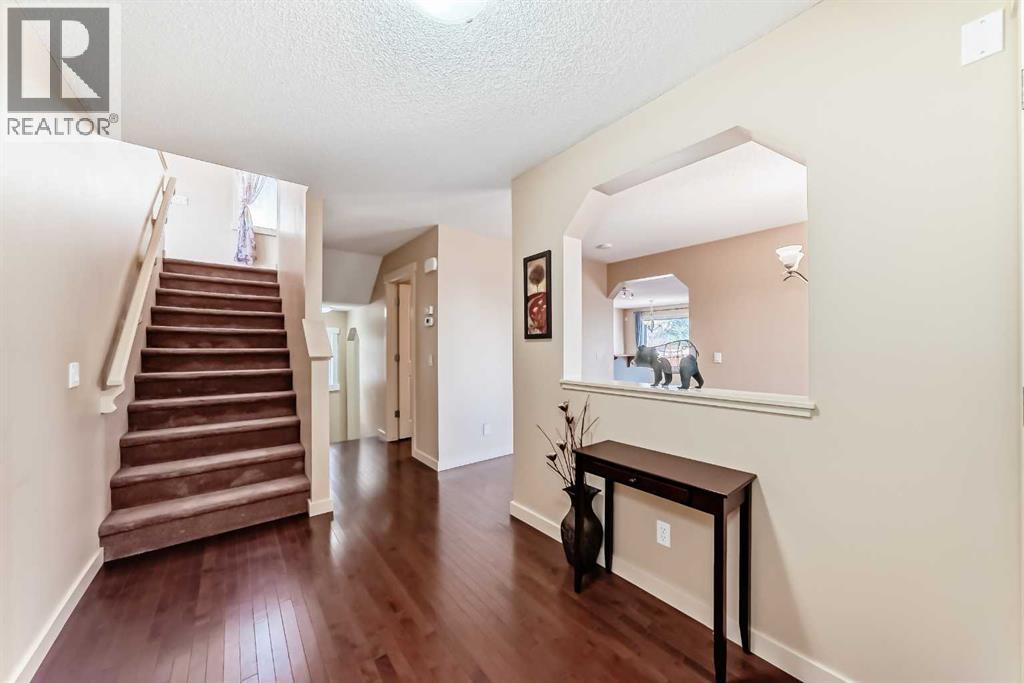 273 Silverado Plains Close Sw, Calgary, Alberta  T2X 0G6 - Photo 6 - A2296878