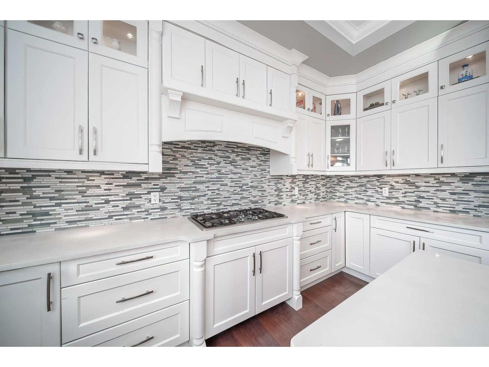 19688 70a Avenue, Langley, British Columbia  V2Y 0N6 - Photo 13 - R3107100