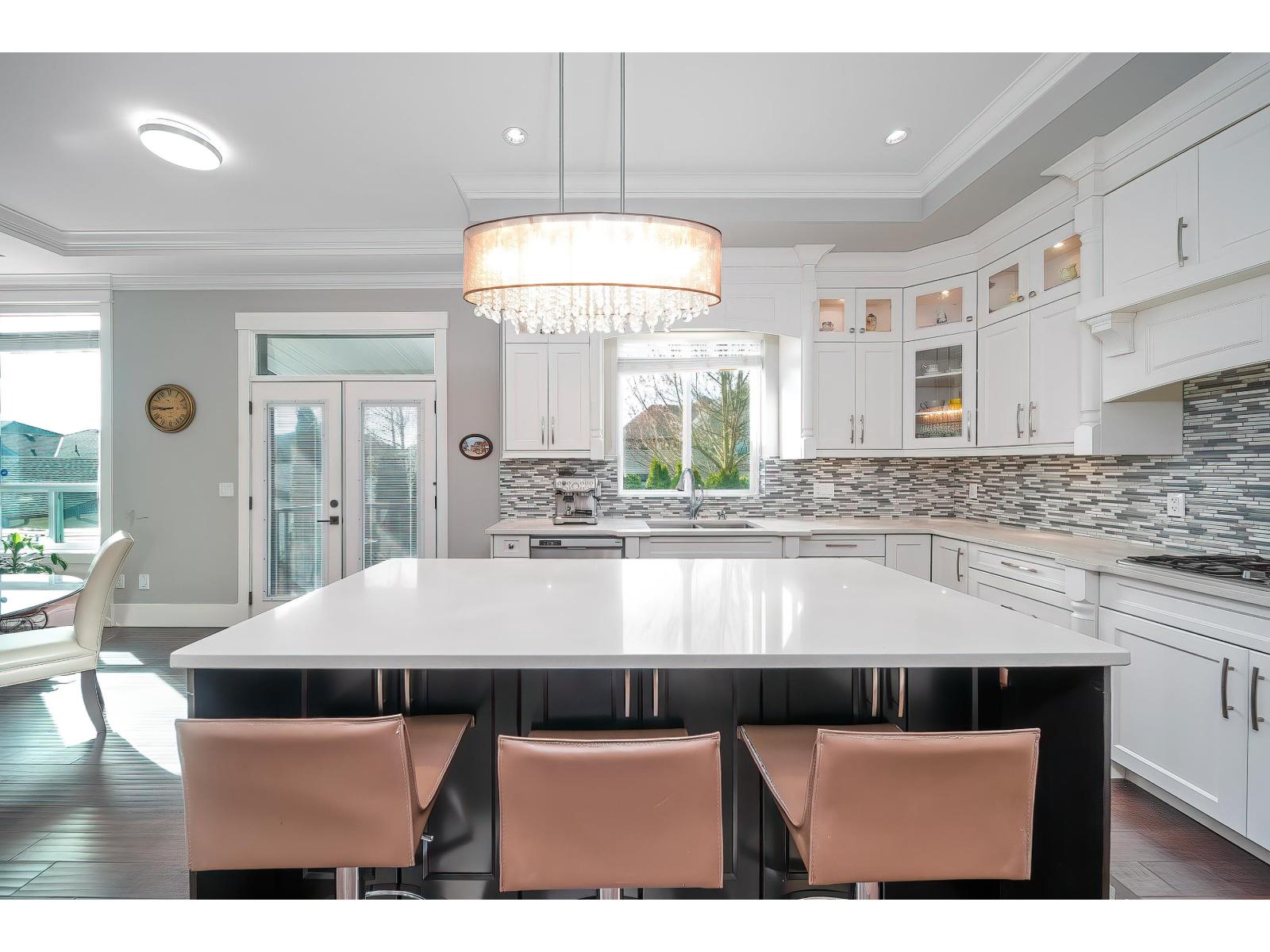 19688 70a Avenue, Langley, British Columbia  V2Y 0N6 - Photo 11 - R3107100