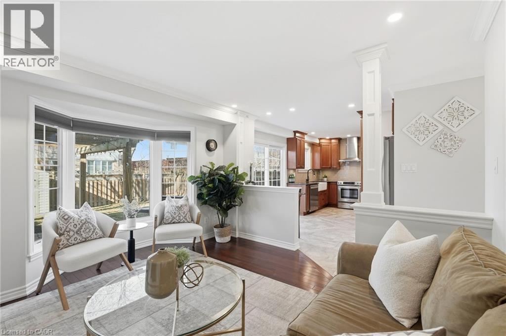 2443 Newport Street, Burlington, Ontario  L7M 3Y1 - Photo 13 - 40818032