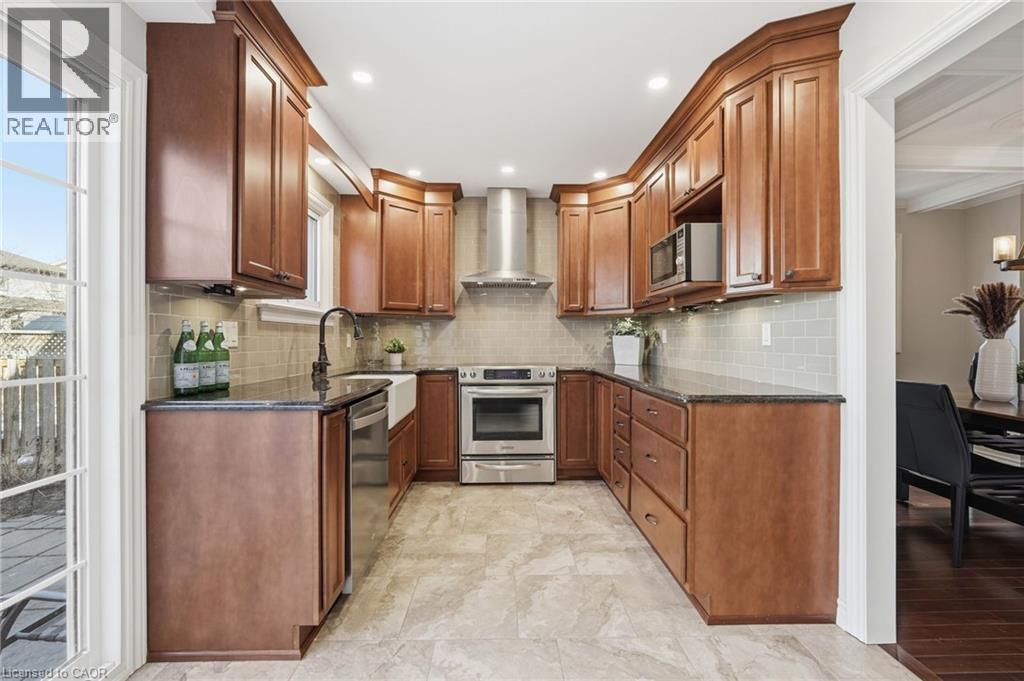 2443 Newport Street, Burlington, Ontario  L7M 3Y1 - Photo 14 - 40818032