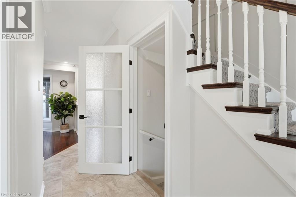 2443 Newport Street, Burlington, Ontario  L7M 3Y1 - Photo 34 - 40818032