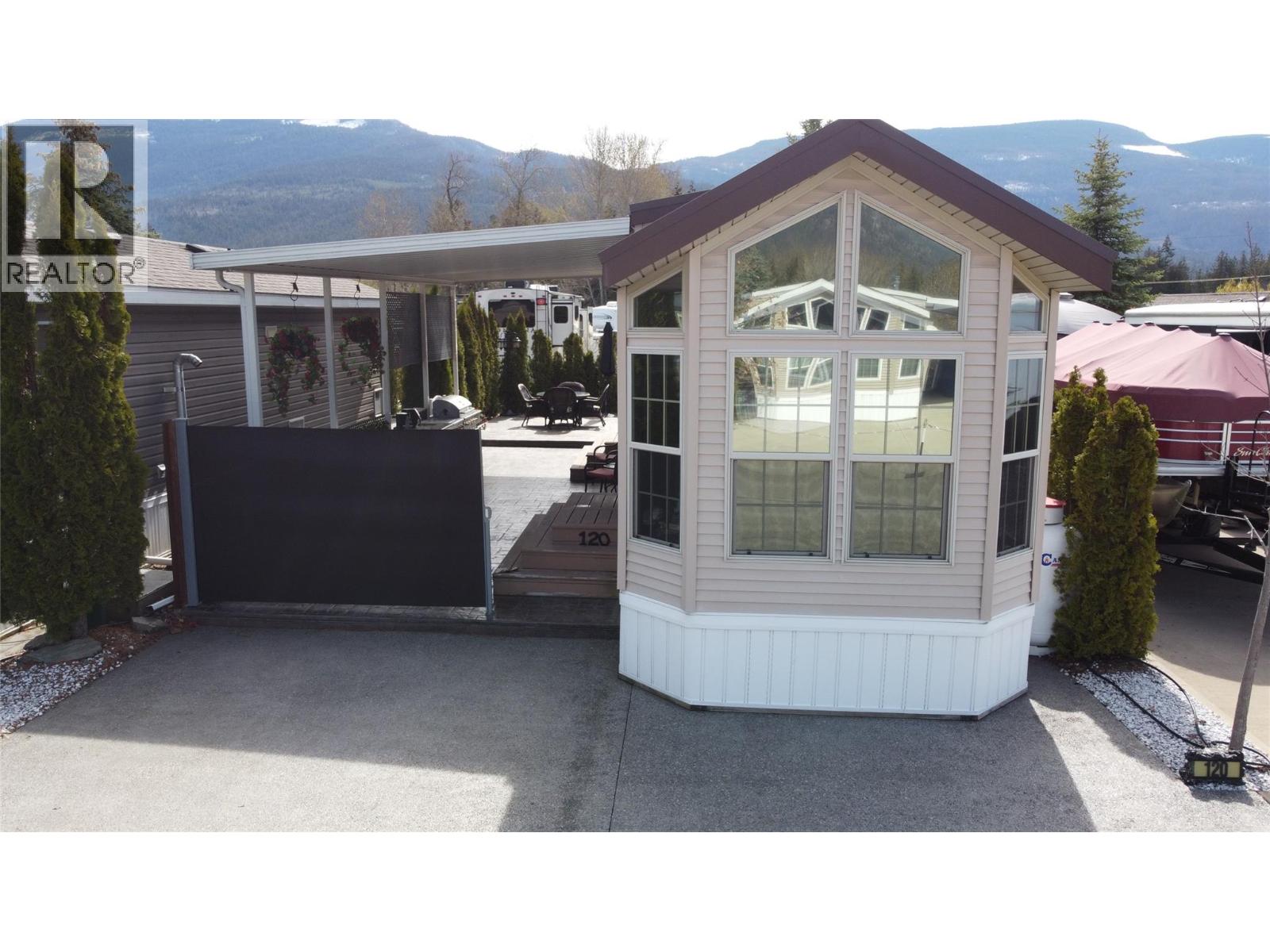 1383 Silver Sands Road Unit# 120, Sicamous, British Columbia