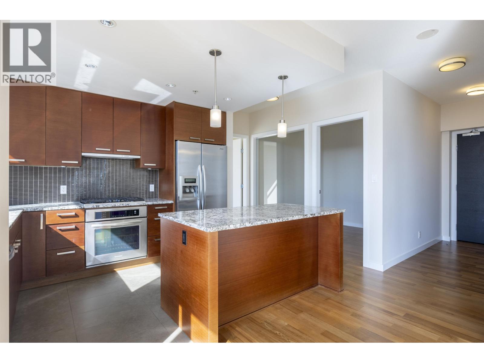 1004 6188 Wilson Avenue, Burnaby, British Columbia V5H 0A5 - Photo 11 - R3107113