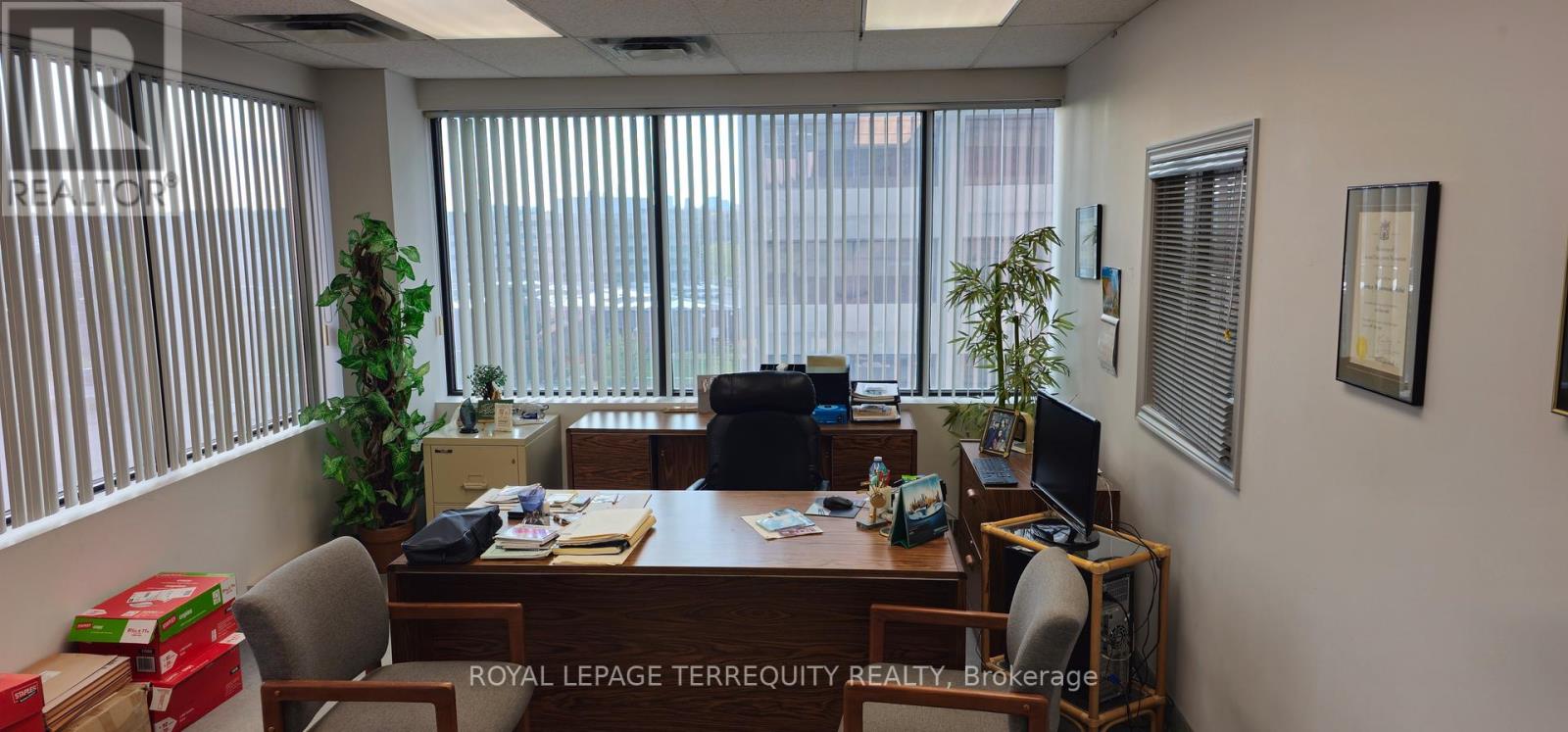 605 - 255 Duncan Mill Road, Toronto, Ontario  M3B 3H9 - Photo 1 - C12961992