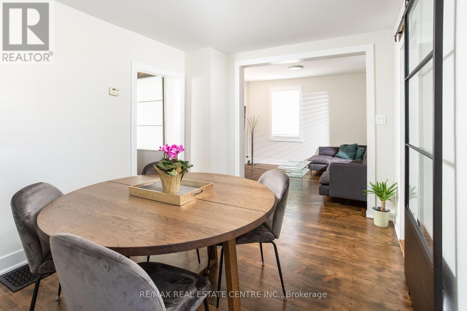 5 East John Street N, Innisfil, Ontario  L0L 1L0 - Photo 28 - N12961848