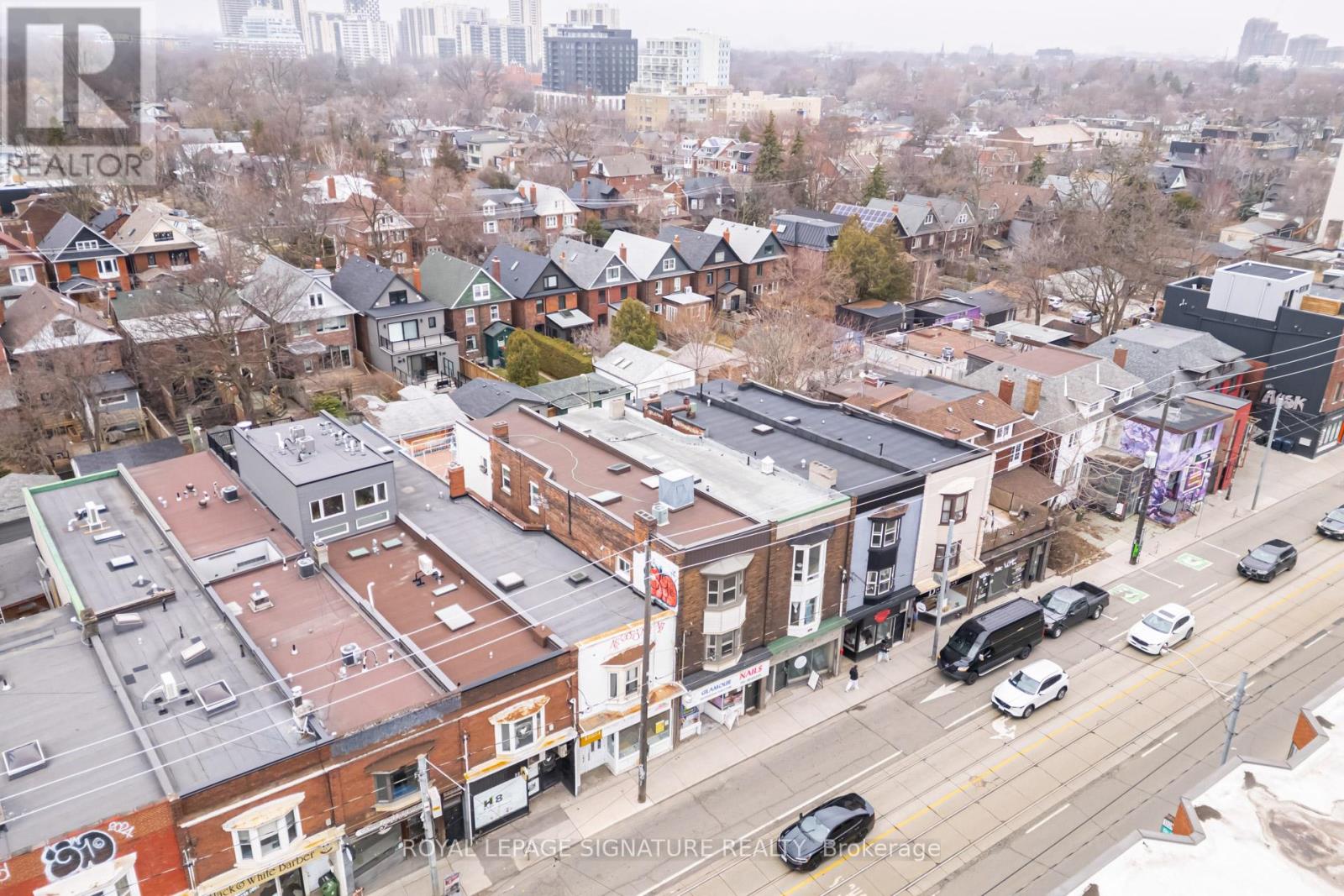 2243 Dundas Street W, Toronto, Ontario  M6R 1X6 - Photo 21 - W12961932