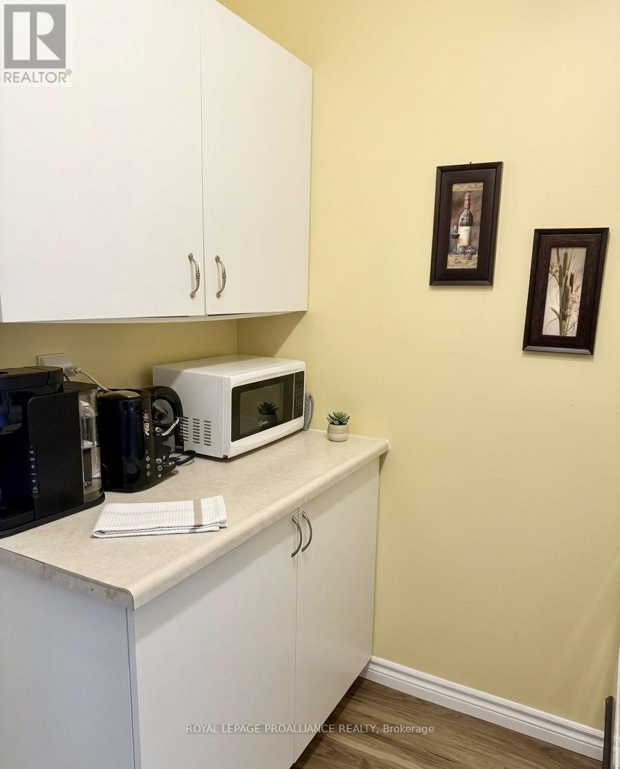 118 - 175 Haig Road, Belleville, Ontario  K8N 5R7 - Photo 11 - X12937274