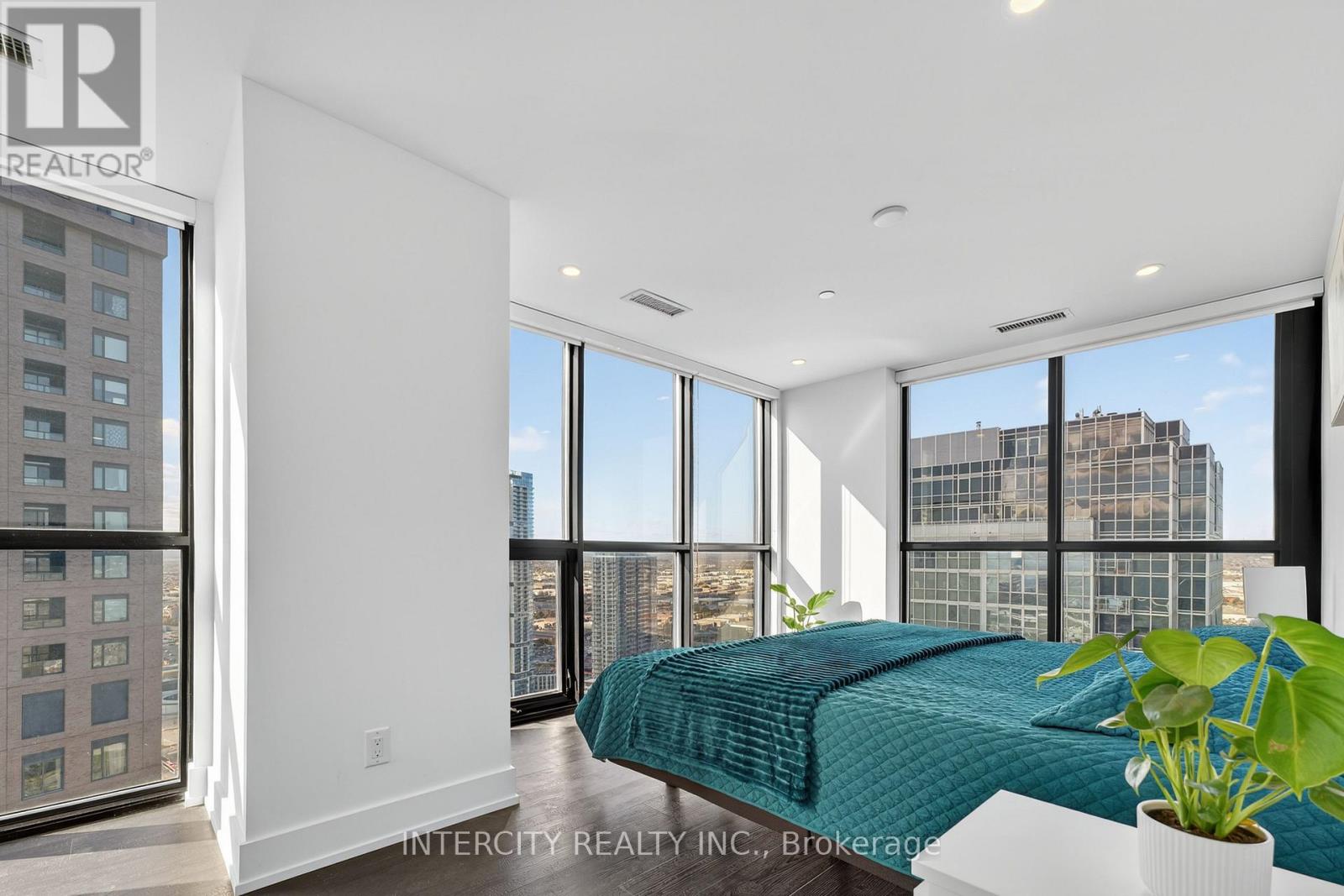 Ph05 (3605) - 2910 Highway 7 Road, Vaughan, Ontario  L4K 0H8 - Photo 26 - N12961966