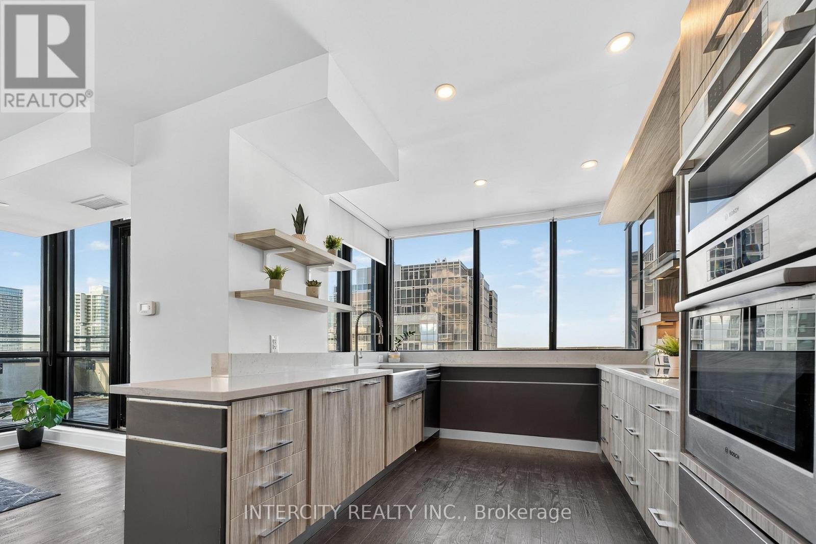 Ph05 (3605) - 2910 Highway 7 Road, Vaughan, Ontario  L4K 0H8 - Photo 5 - N12961966